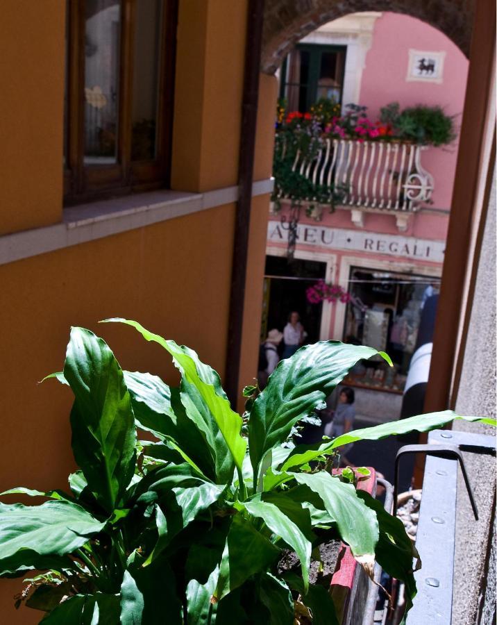 Apartment Antonietta Taormina Buitenkant foto