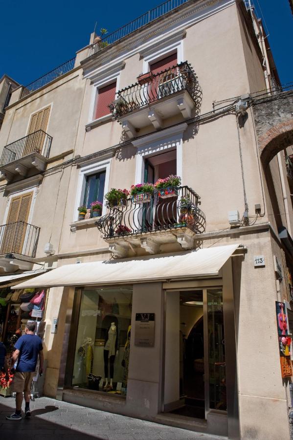 Apartment Antonietta Taormina Buitenkant foto